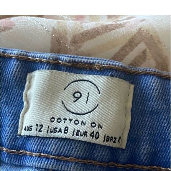 Cotton On Mid Grazer Skinny Jeans with Exposed Button Fly. Size 8. - Picture 7 of 8